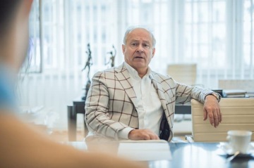 Evropa chce zachránit svět, ale nemá na to, a ještě si škodí, říká obchodník s uhlím Paukner